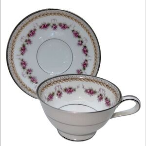 RC TEACUP & SAUCER VINTAGE 1960s PATTERN NORITAKE 564 VICTORIAN ROSES AND LAUREL